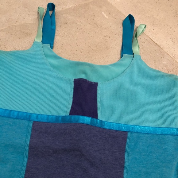 Lululemon Organic Cotton Tank - Picture 2 of 8